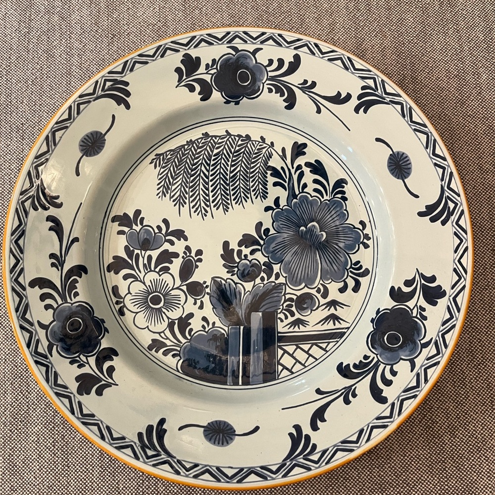 Williamsburg Restoration Delft Plate, Holland
